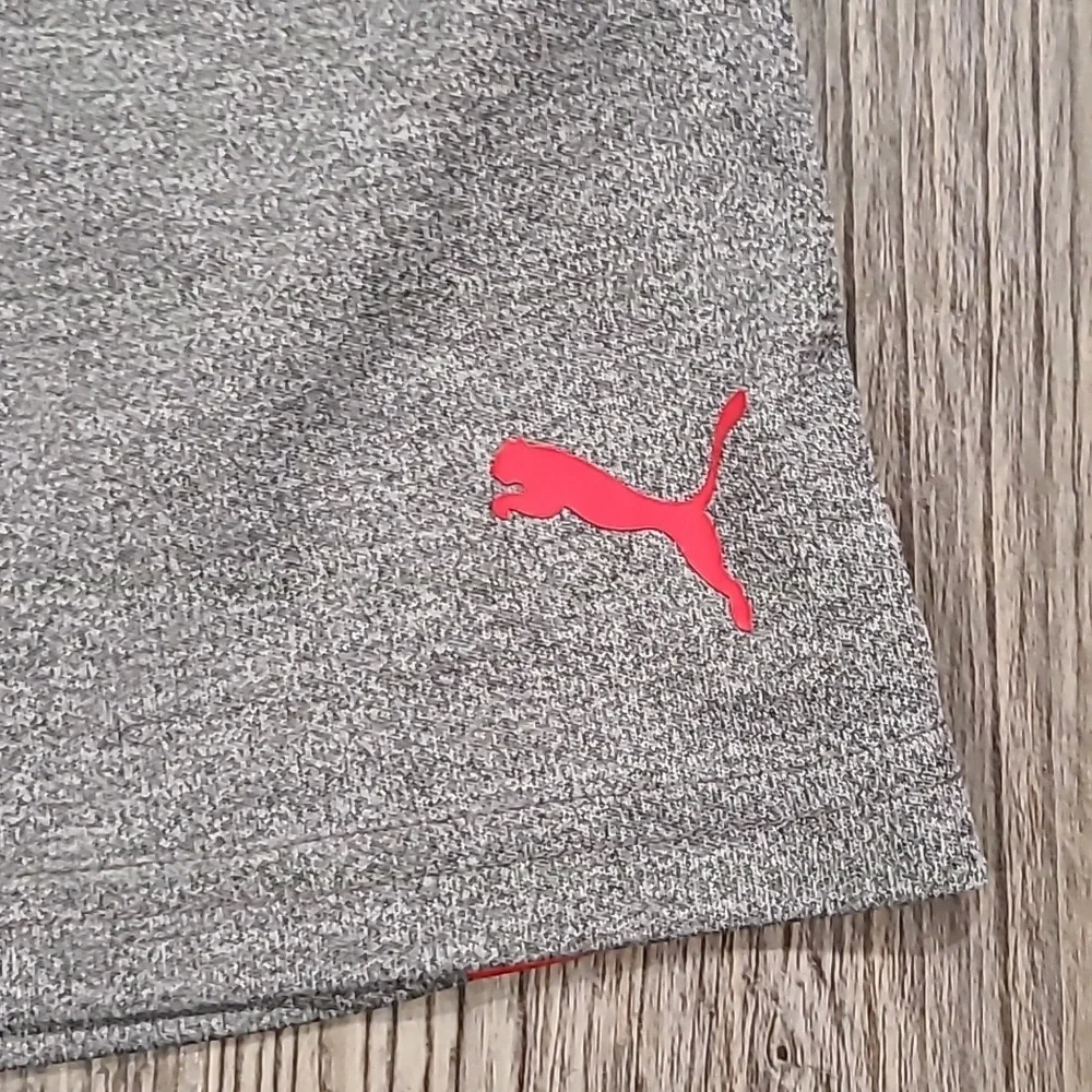 Puma Logo T-Shirt with Matching Shorts Size 7 - Picture 5 of 7